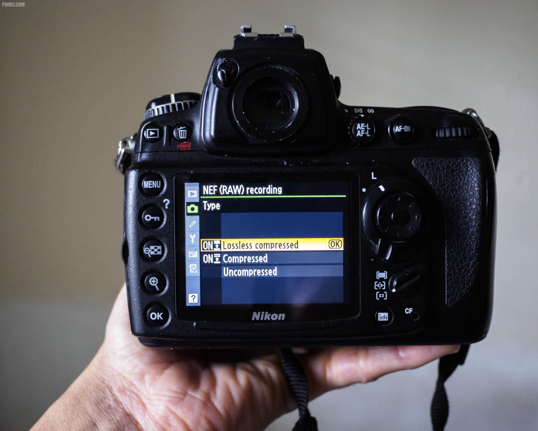 The menu settings of a Nikon D700 full-frame camera.